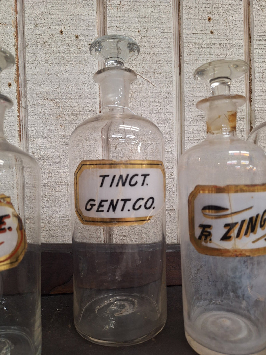 19th Century LUG Pontil Apothecary Bottle - Tinct. Gent. Co. - Exquisite Dark Curio