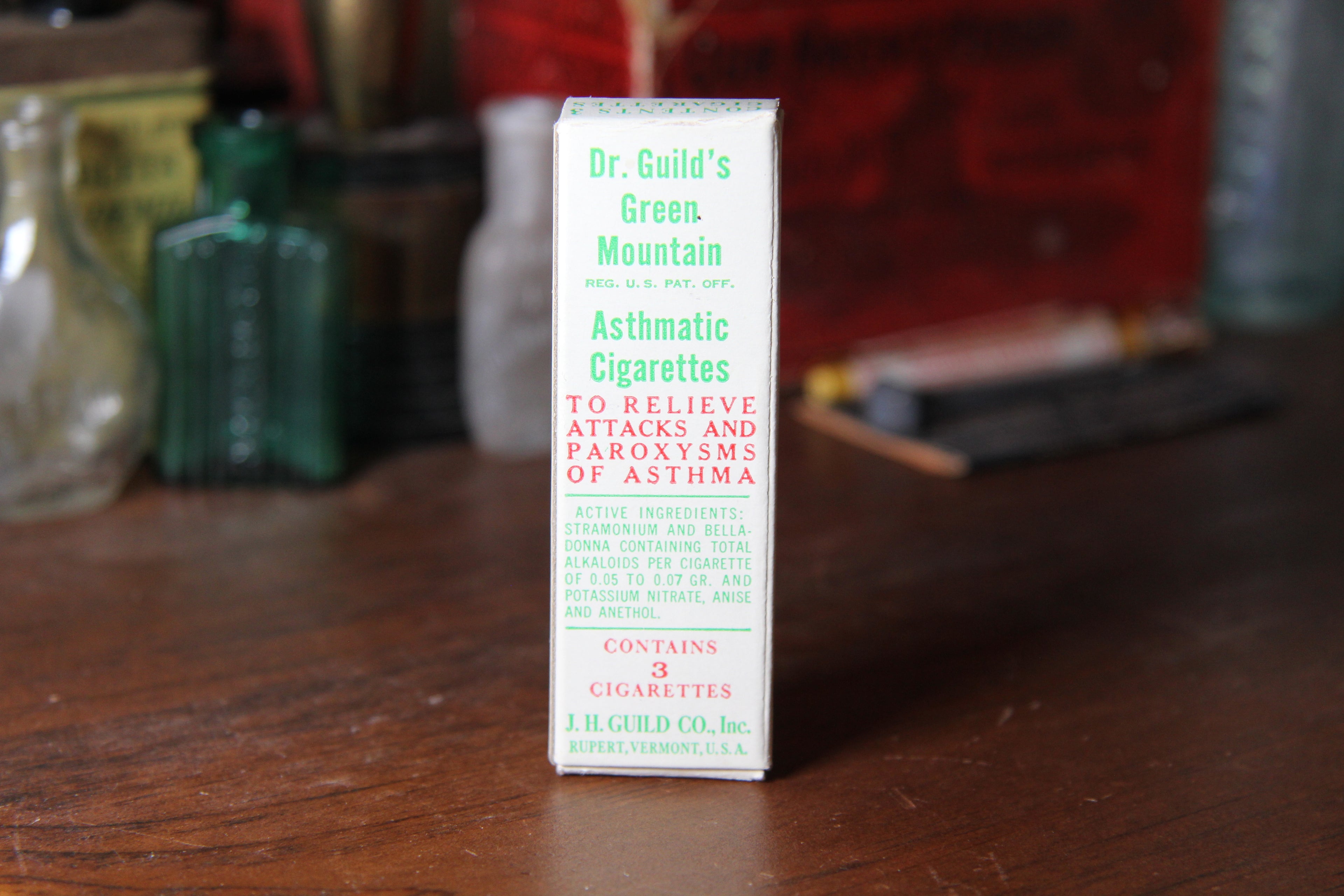 Dr. Guild's Green Mountain Asthmatic Cigarettes Advertising Box