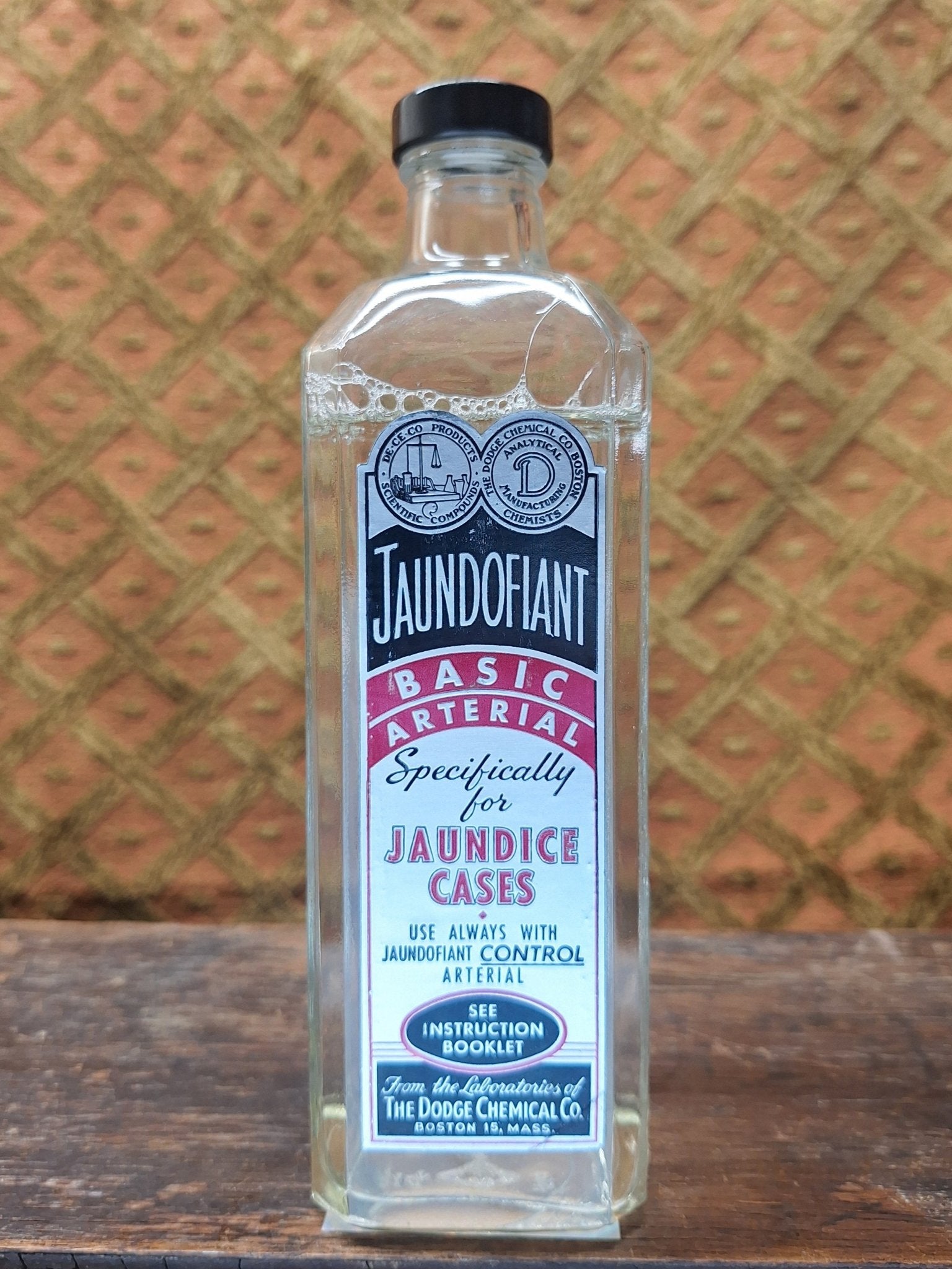 Dodge Jaundofiant Arterial Fluid Antique Embalming Bottle - Exquisite Dark Curio
