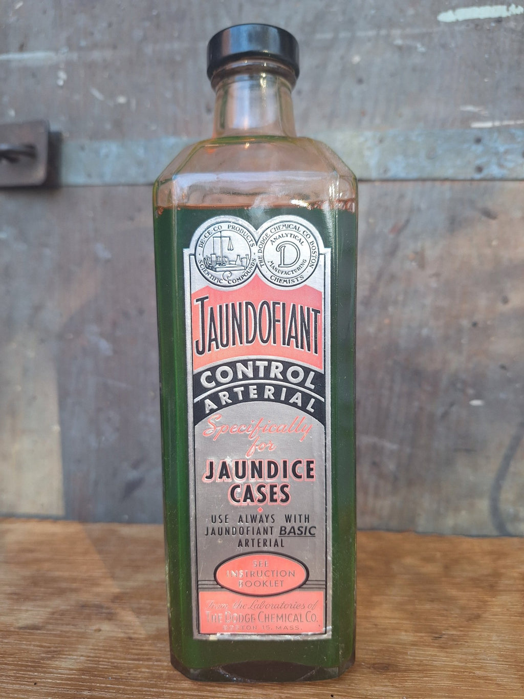 Vintage Dodge Jaundofiant Control Arterial Embalming Bottle - Green Liquid - Glows under UV 2 - Exquisite Dark Curio