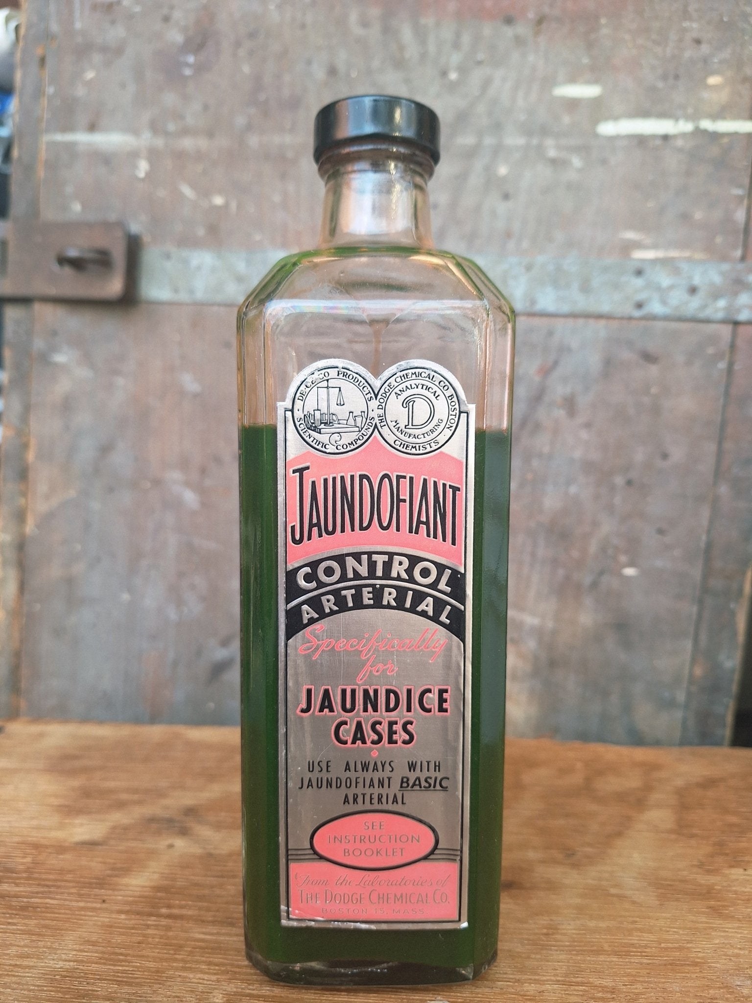 Vintage Dodge Jaundofiant Control Arterial Embalming Bottle - Green Liquid - Glows under UV 4 - Exquisite Dark Curio